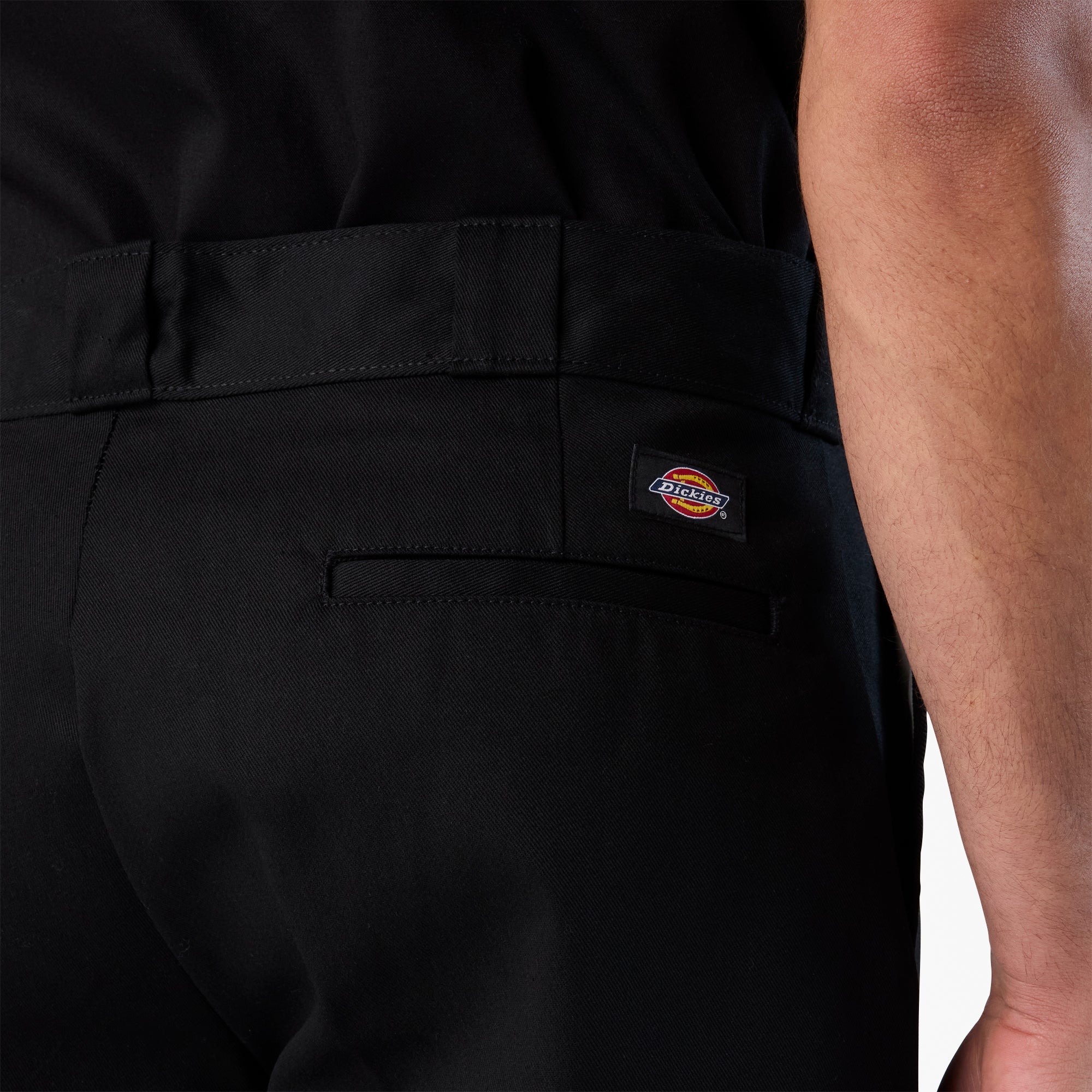 DK0A8619BLK-A3.jpg