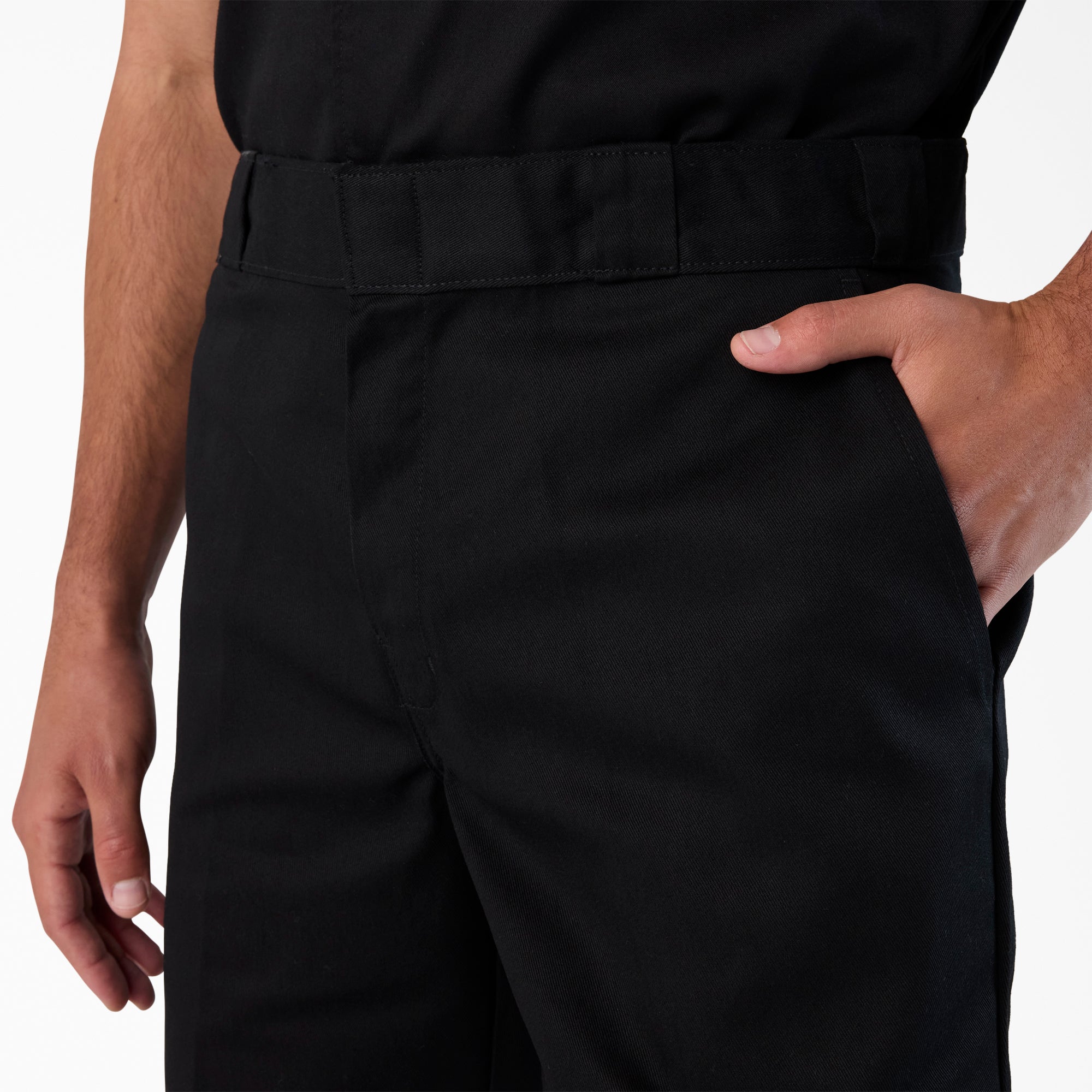 DK0A8619BLK-A4.jpg
