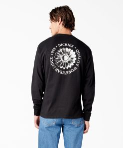 Garden Plain Graphic Long Sleeve T-Shirt